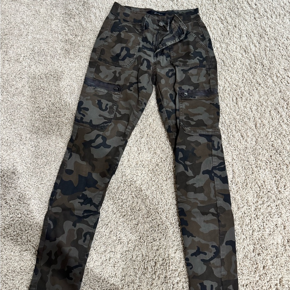 Kancan Camouflage Cargo Pants